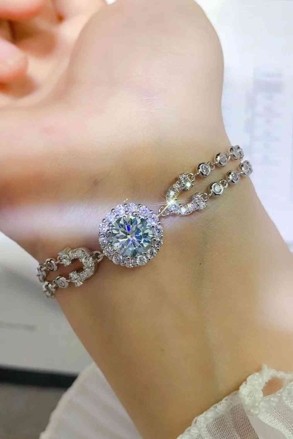 2 Carat Moissanite Double-Layered Bracelet for Elegance