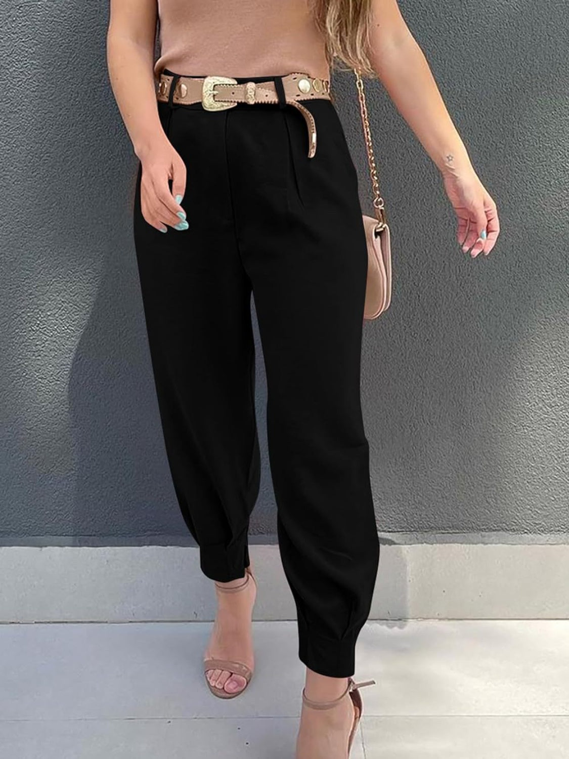Stylish High-Waisted Crop Trousers for Chic Comfort