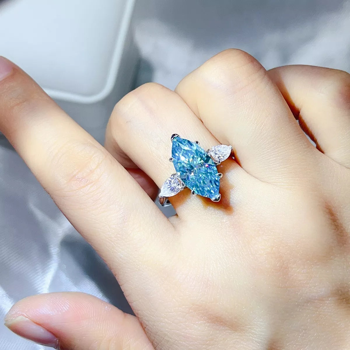 6 Carat 925 Sterling Silver Moissanite Ring