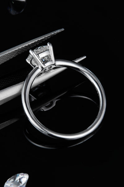1 Carat Moissanite 925 Sterling Silver Solitaire Ring Design