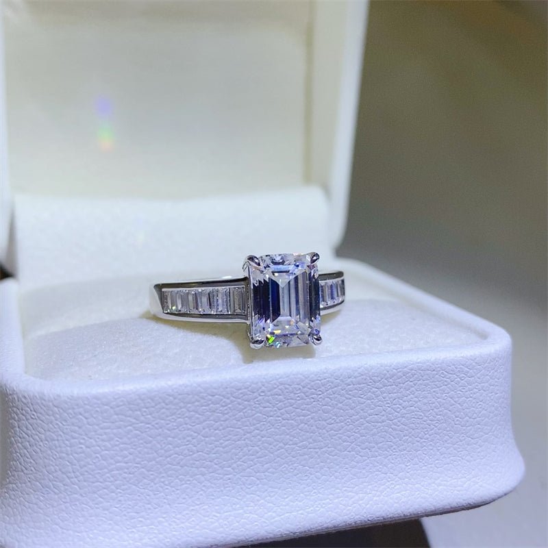 3 Carat Moissanite 925 Sterling Silver Ring for Elegance