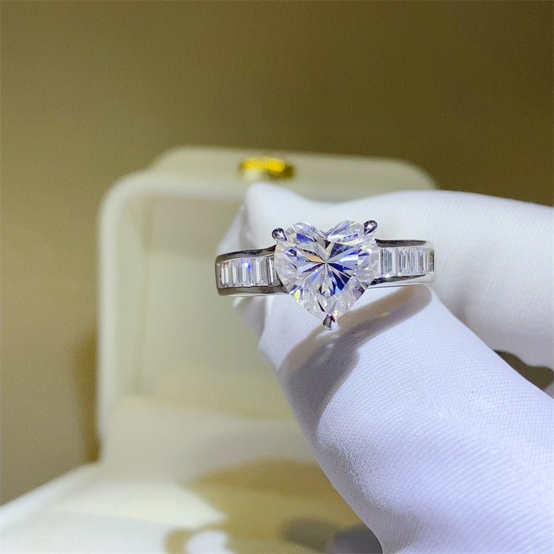 3 Carat Moissanite 925 Sterling Silver Ring for Elegance