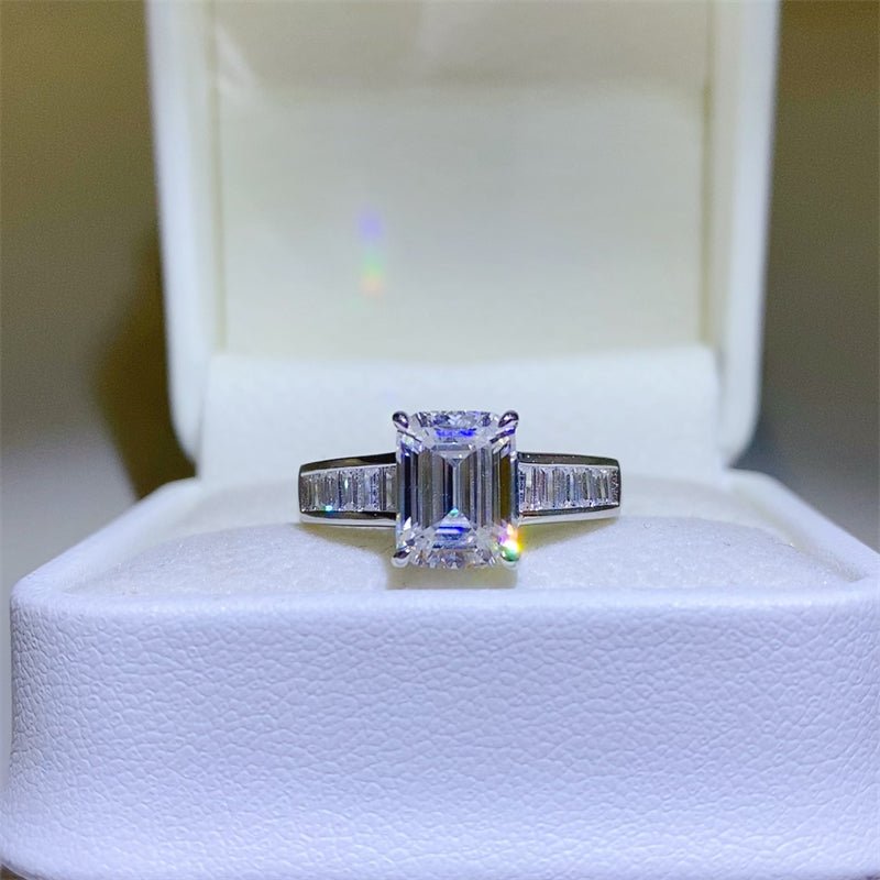 3 Carat Moissanite 925 Sterling Silver Ring for Elegance