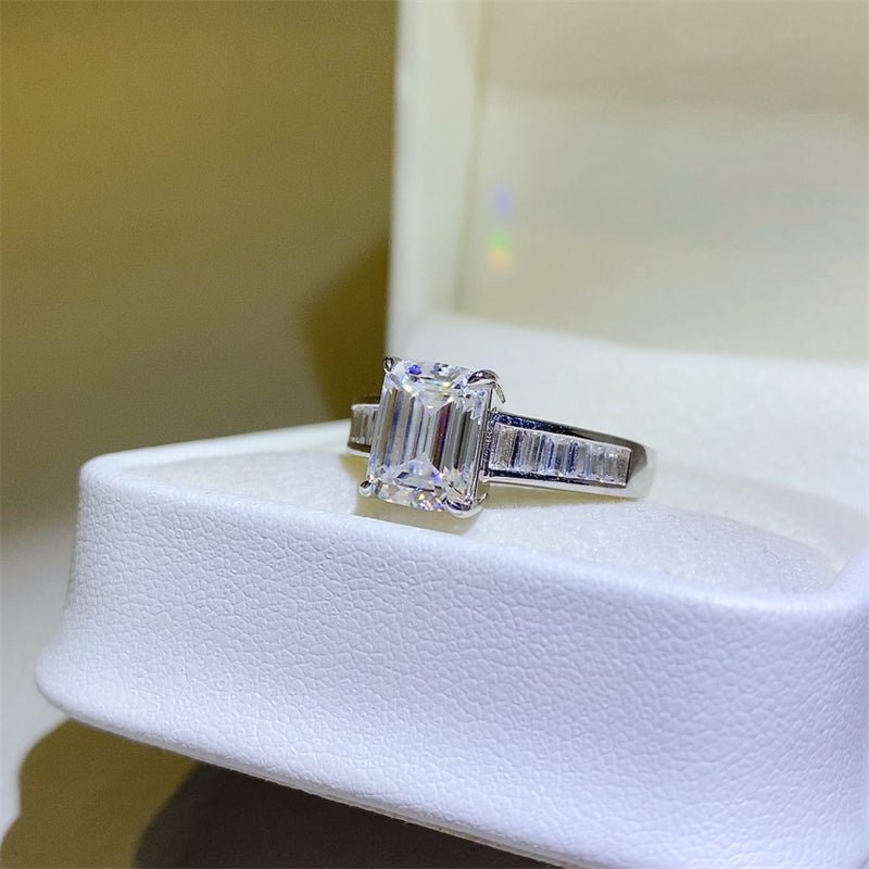 3 Carat Moissanite 925 Sterling Silver Ring for Elegance