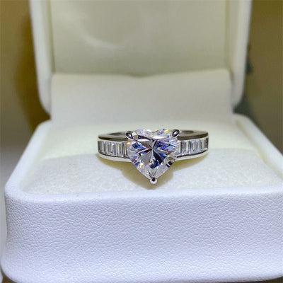3 Carat Moissanite 925 Sterling Silver Ring for Elegance
