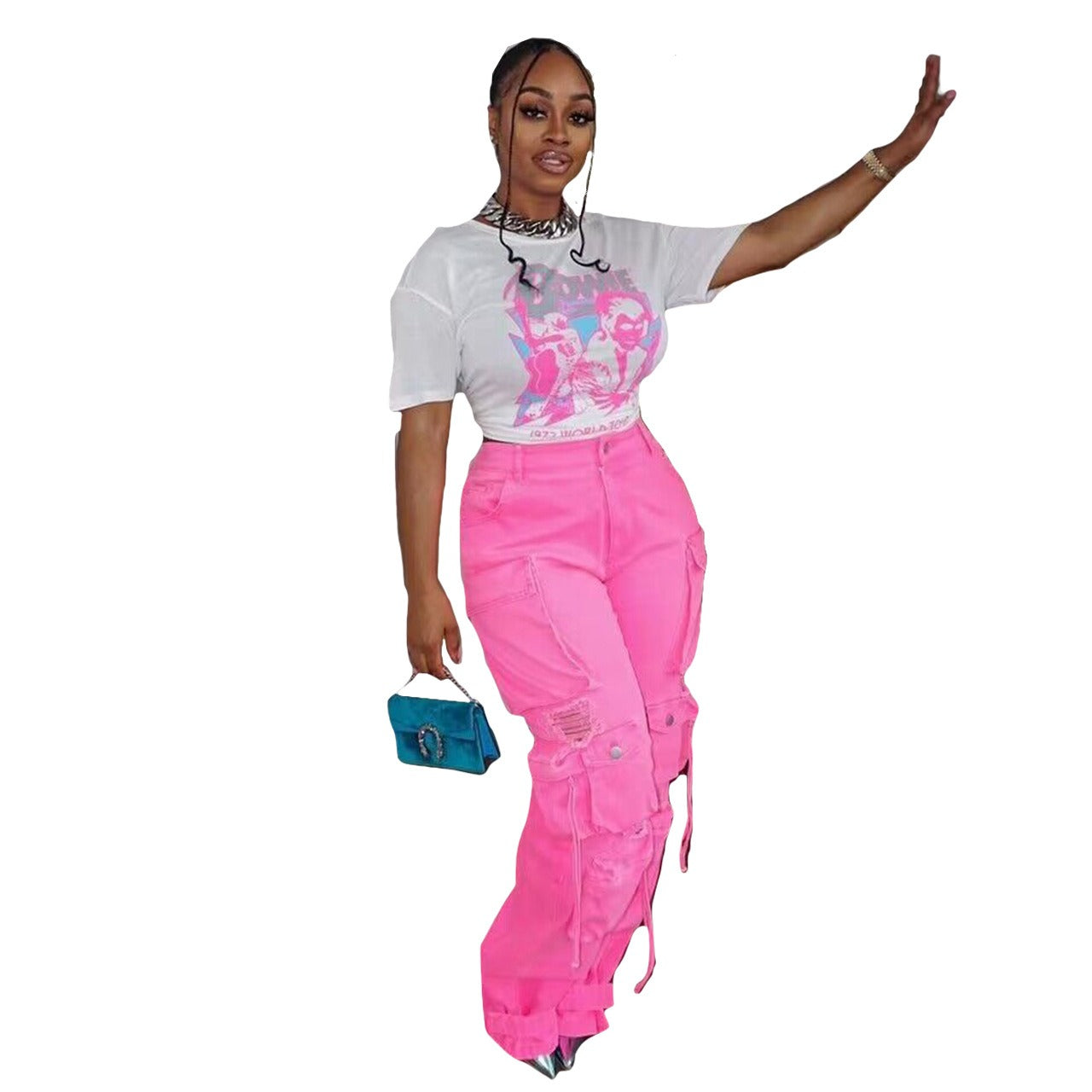 Vintage-Inspired Denim Cargo Pants with 3D Accents Style