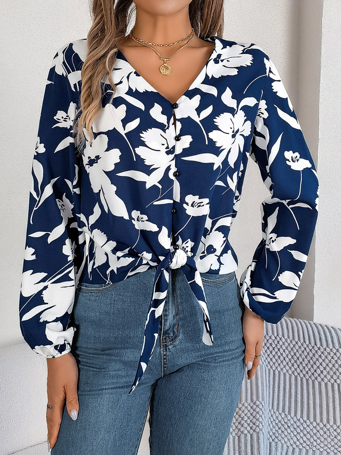 Elegant Printed Long Sleeve V-Neck Blouse for Women