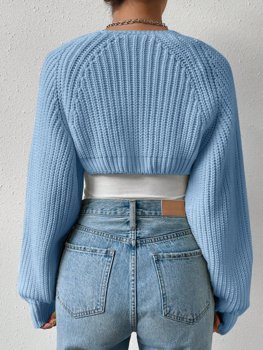 Cropped Honey Cardigan with Long Sleeves and Open Front