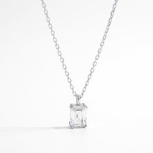 925 Sterling Silver Zircon Pendant Necklace for Elegant Style