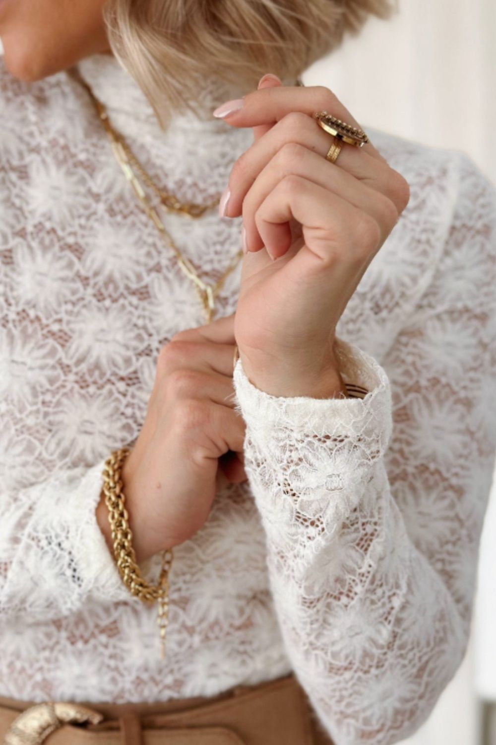 Mock Neck Long Sleeve Lace Top for Elegant Styling