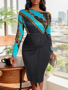Elegant Twisted Sheer Long Sleeve Dress with Print Design