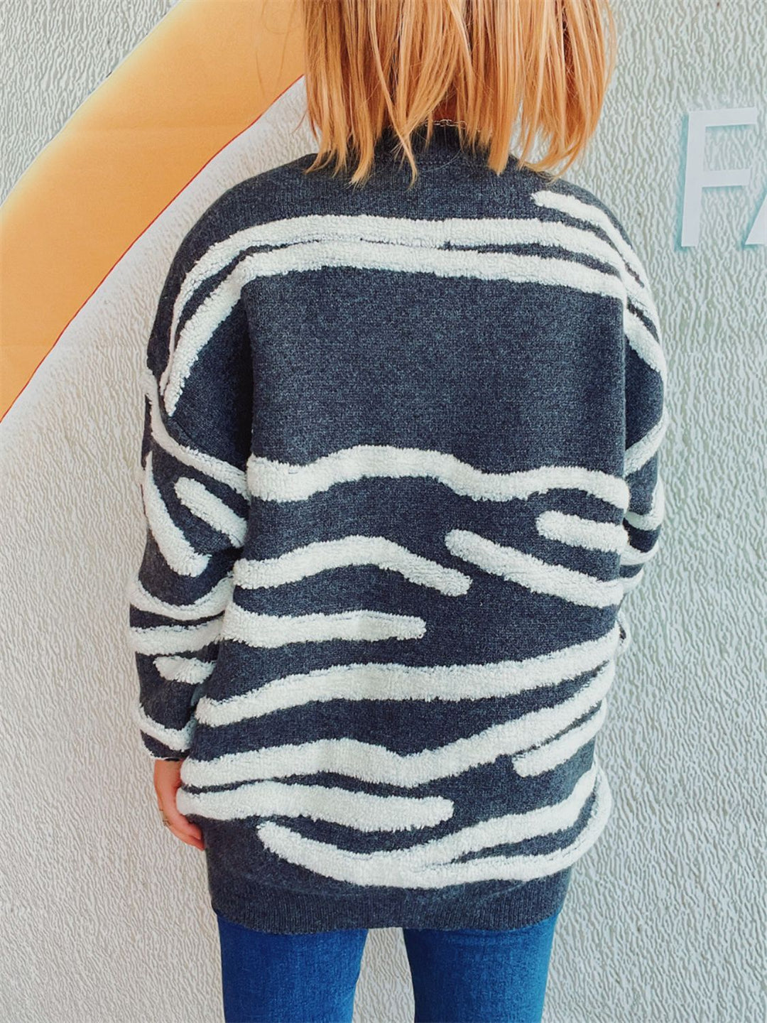 Chic Contrast Long Sleeve Knit Sweater