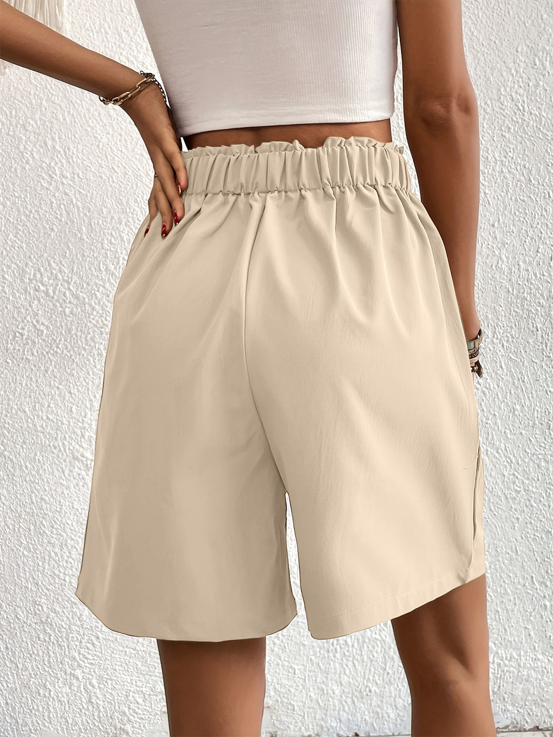 Elegant Ruched Elastic Waist Shorts with Pockets