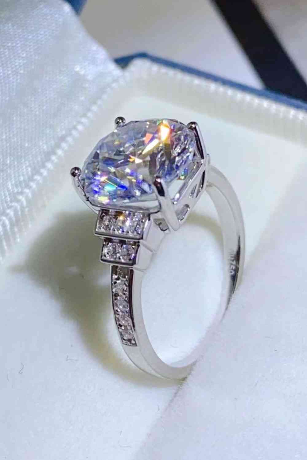 Stunning 5 Carat Moissanite 925 Sterling Silver Ring