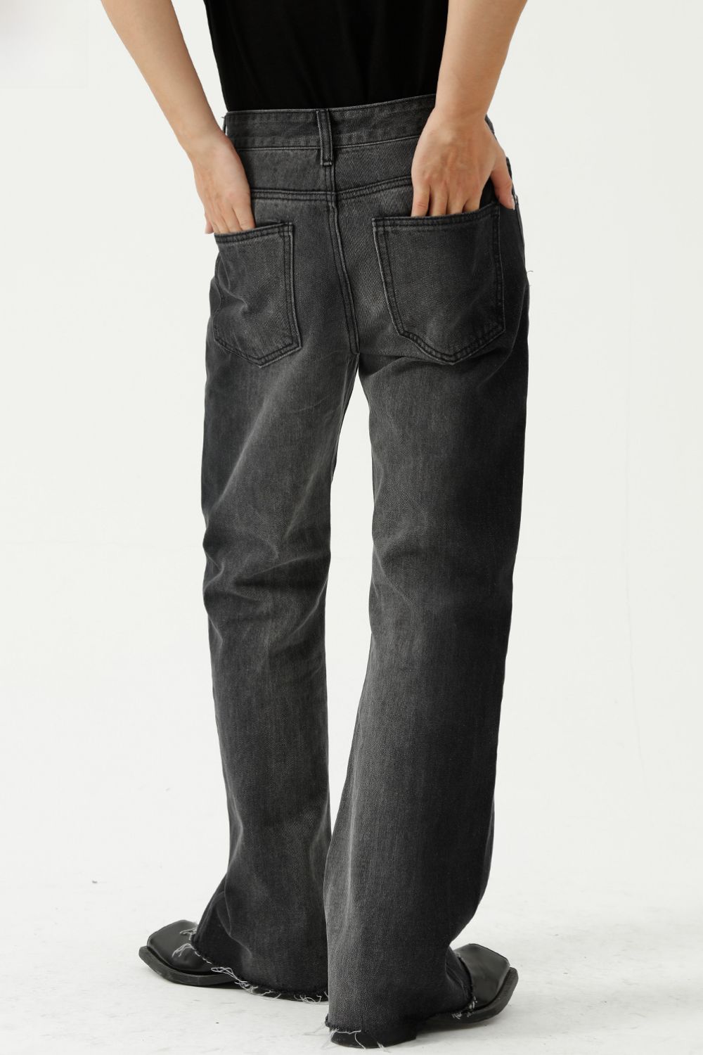 Frayed Hem Jeans with Pockets for Everyday Style Wear