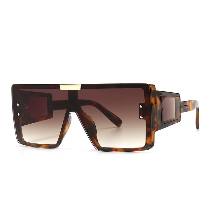 Oversized Mirrored Sunglasses with Extended Temples and Stylish Patches