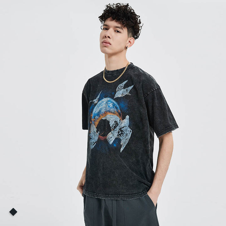 Urban Casual Pigeon Graphic Oversized T-Shirt for Men - Must-Have Short Sleeve Fashion Staple