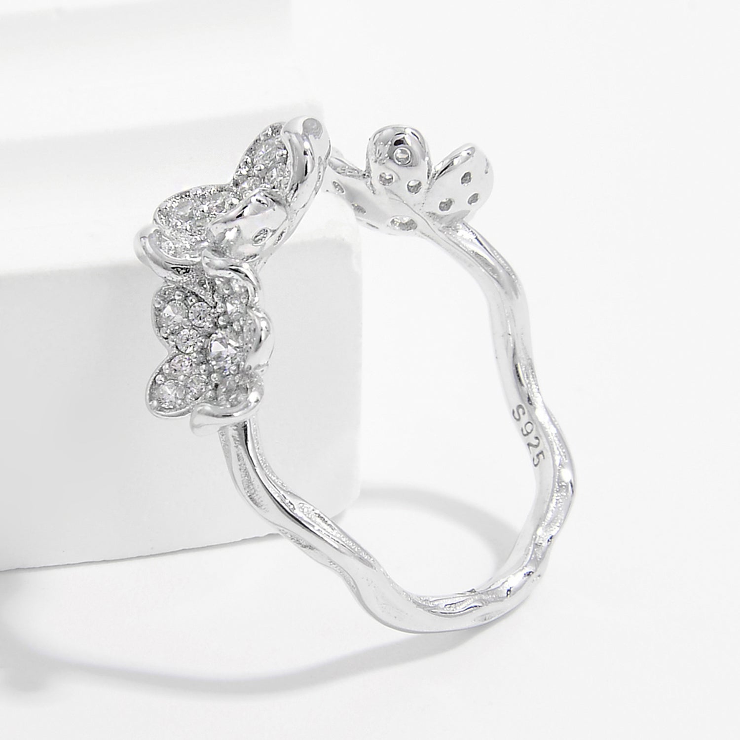 Stylish 925 Sterling Silver Inlaid Zircon Open Ring