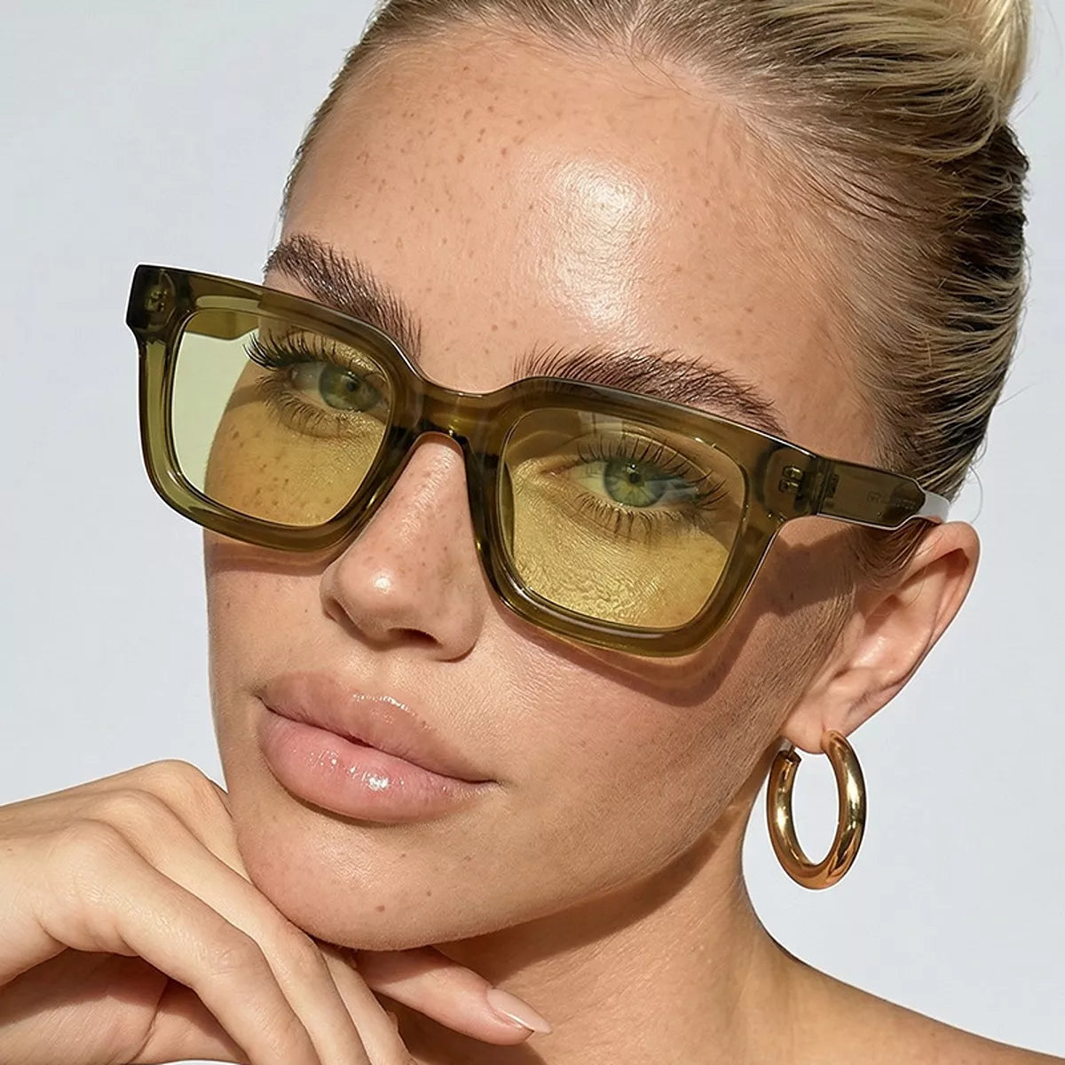 Tinted Lenses Square Frame Sunglasses