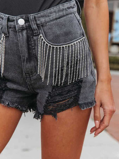 Fringed Distressed Denim Cutoffs with Handy Pockets Style
