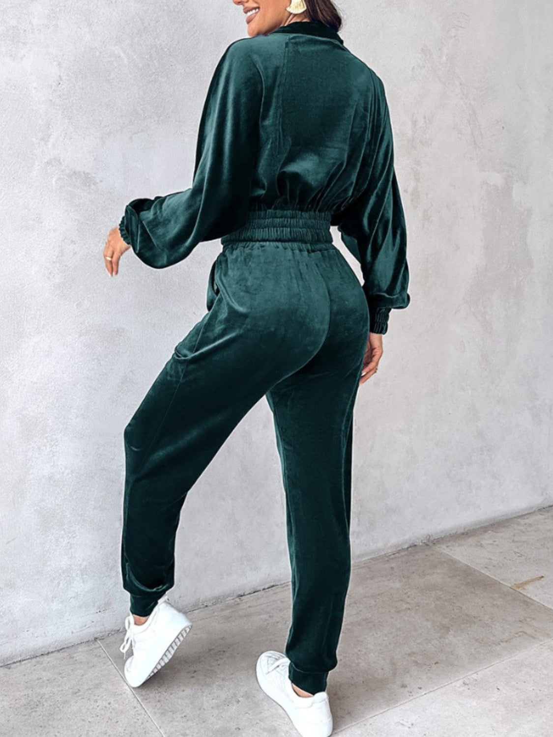 Cropped Zip-Up Long Sleeve Top and Jogger Set for Women