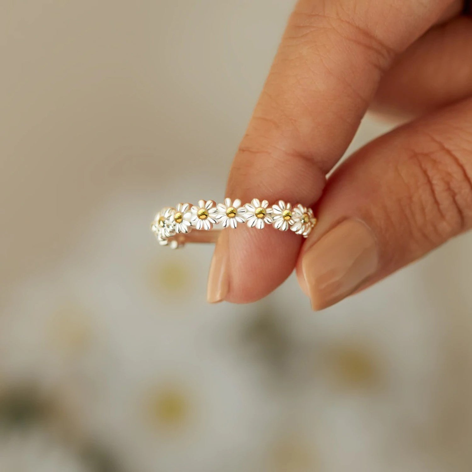 Flower Shape 925 Sterling Silver Ring for Elegant Style