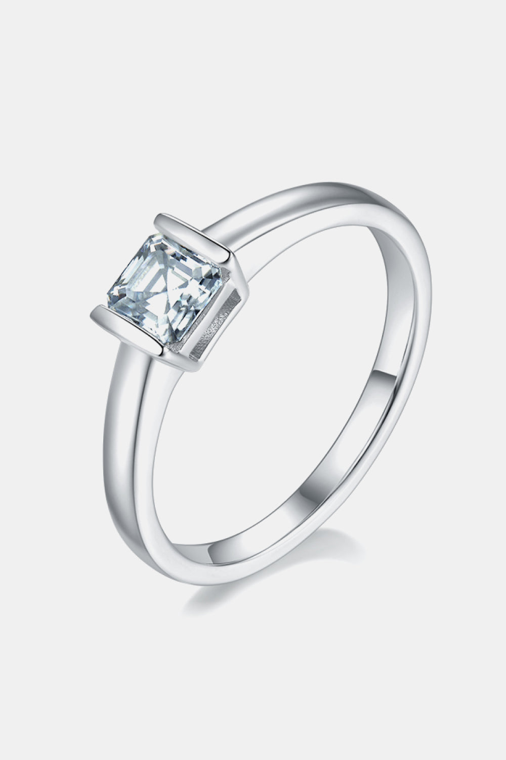 Moissanite 925 Sterling Silver Solitaire Ring for Elegance