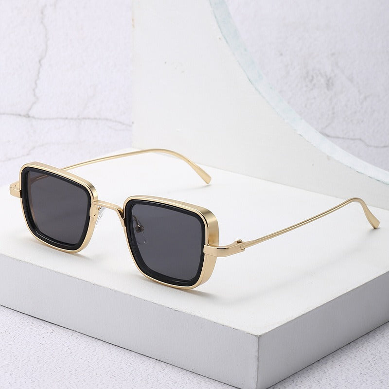 Men's Steampunk Square Sunglasses with Gold Mirror Frame and Yellow Lenses