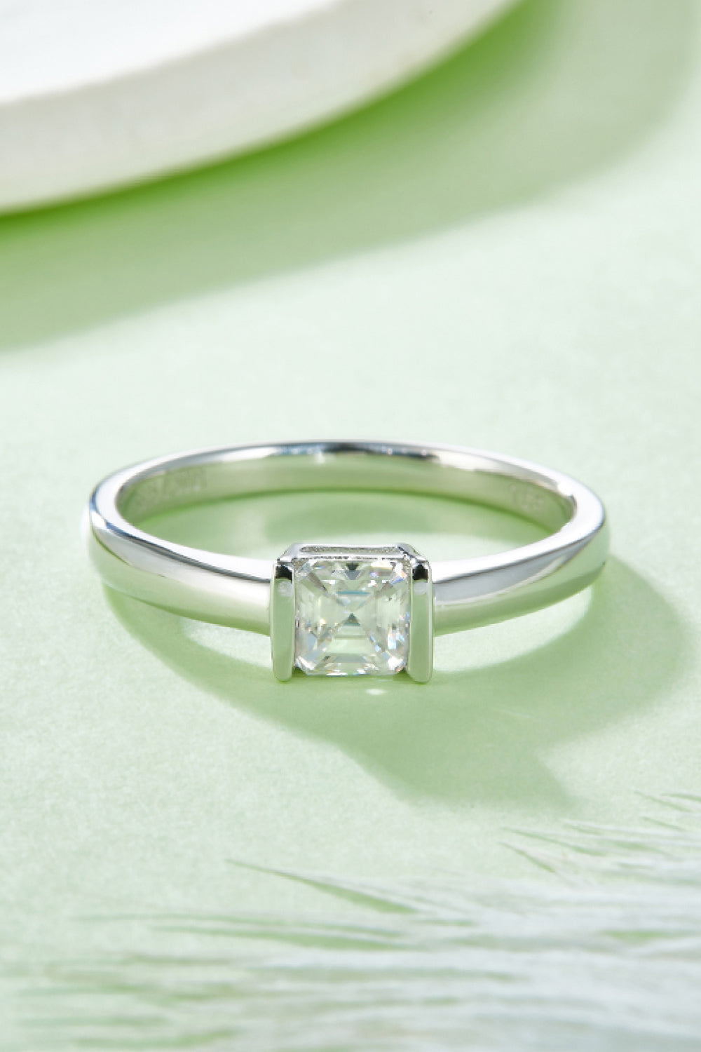 Moissanite 925 Sterling Silver Solitaire Ring for Elegance