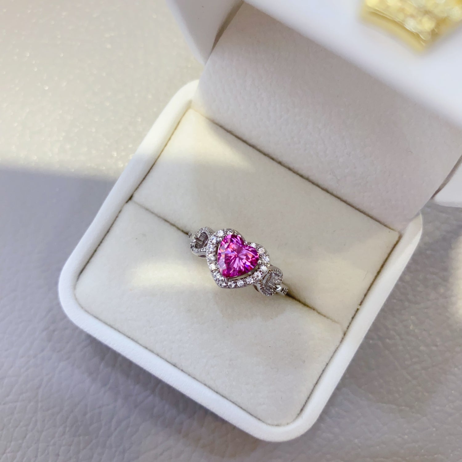 1 Carat Moissanite 925 Sterling Silver Ring for Elegance