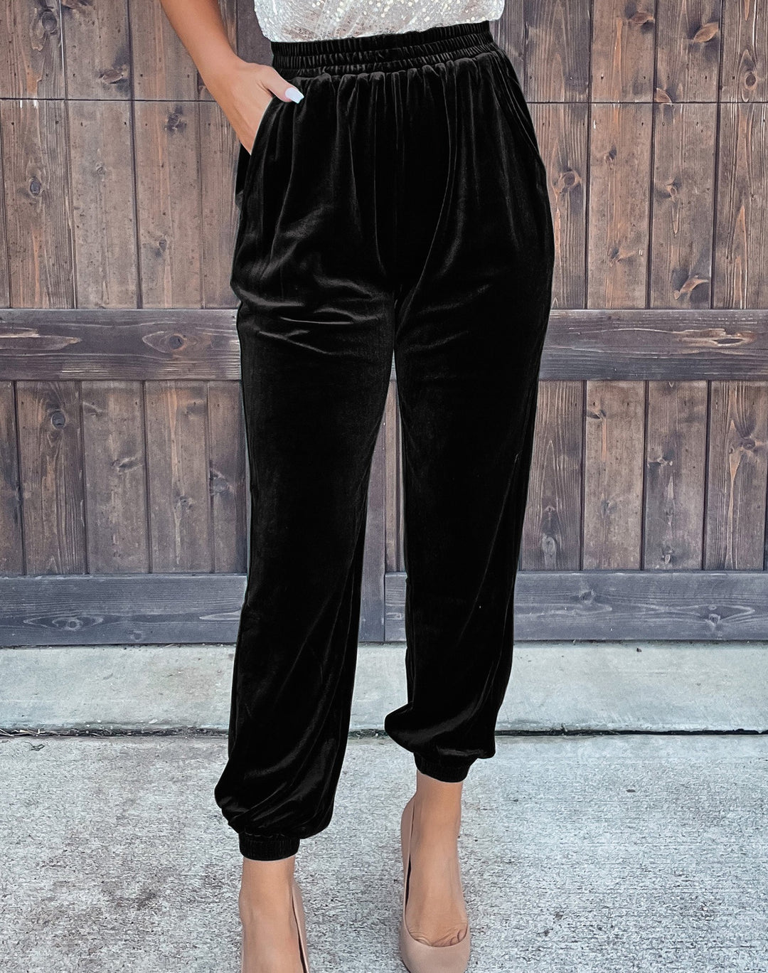 Chic Korean Velvet Women's Straight Leg Lounge Trousers with Stretchy Waistband