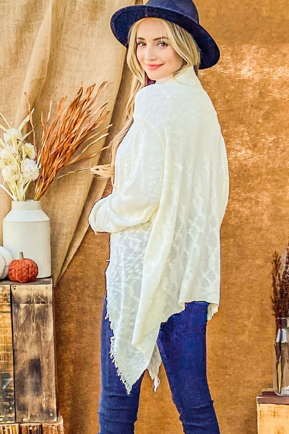 Cozy Chic Textured Knit Fringe Cardigan for Stylish Warmth