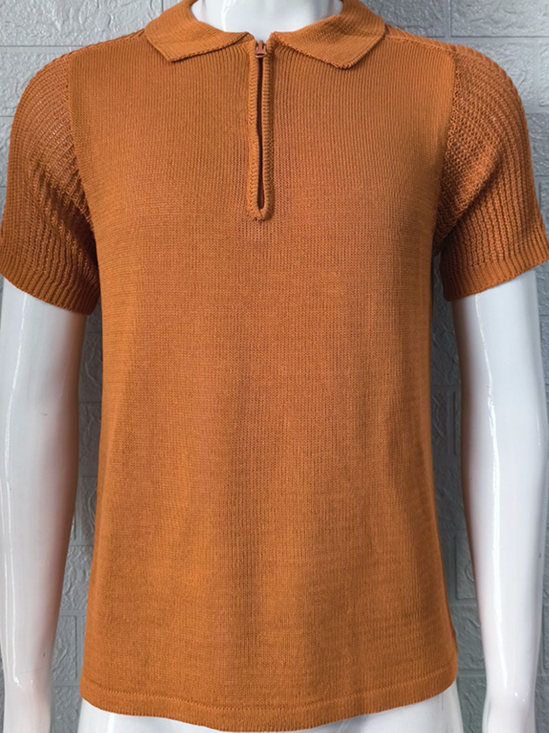 Men's Collared Neck Quarter Zip Knit Polo for Stylish Comfort