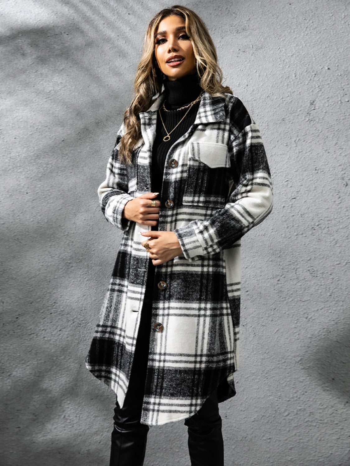 Chic Plaid Long Sleeve Coat with Collared Neck Fashion