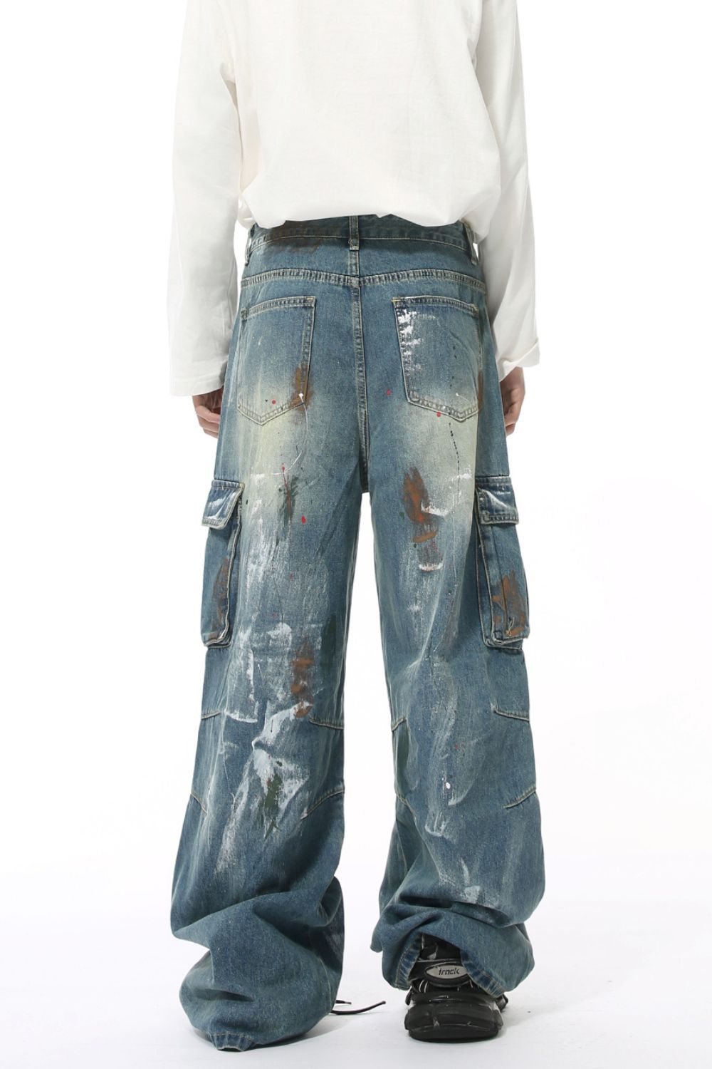 Waste Soil Style Jeans with Cargo Pockets for Men
