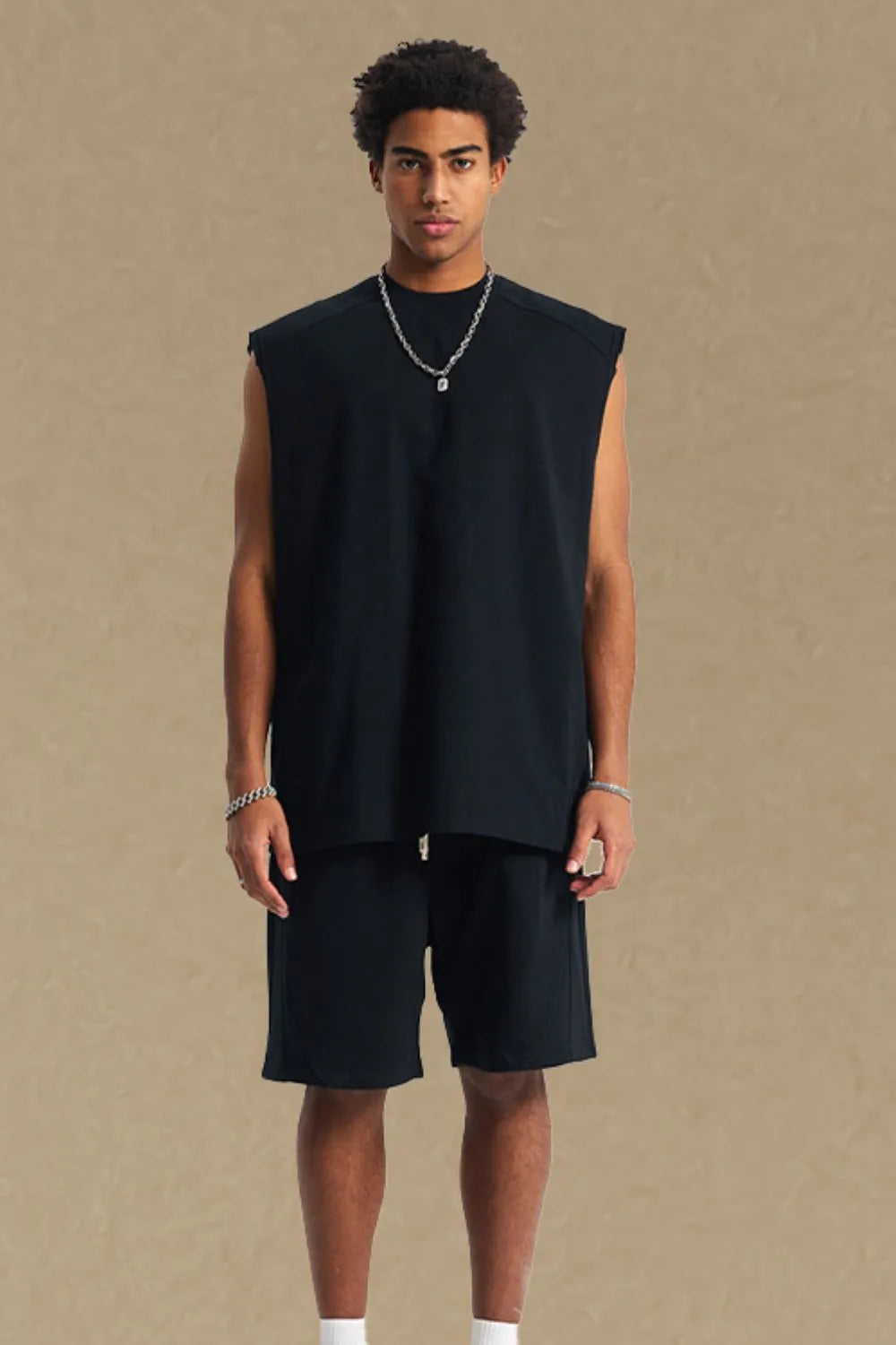 Men's Solid Color Round Neck Tank for Ultimate Comfort