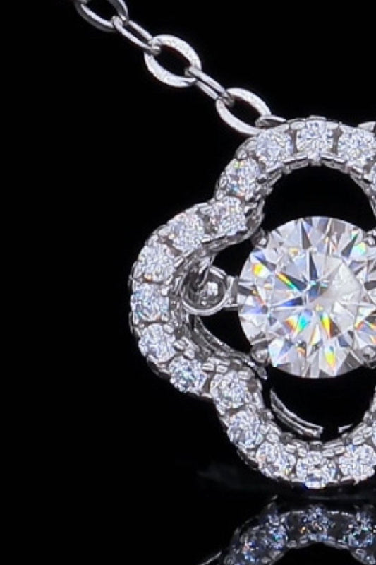 925 Sterling Silver Moissanite Flower Pendant Necklace Beauty