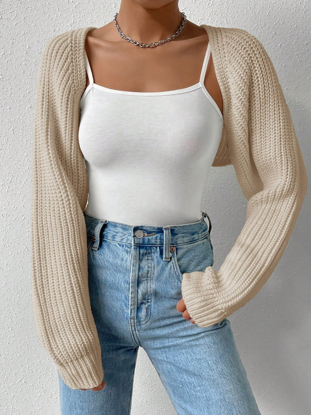 Cropped Honey Cardigan with Long Sleeves and Open Front