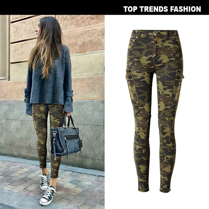 High-Waist Slim Fit Camo Jogger Pants for Women with Functional Zippered Pockets