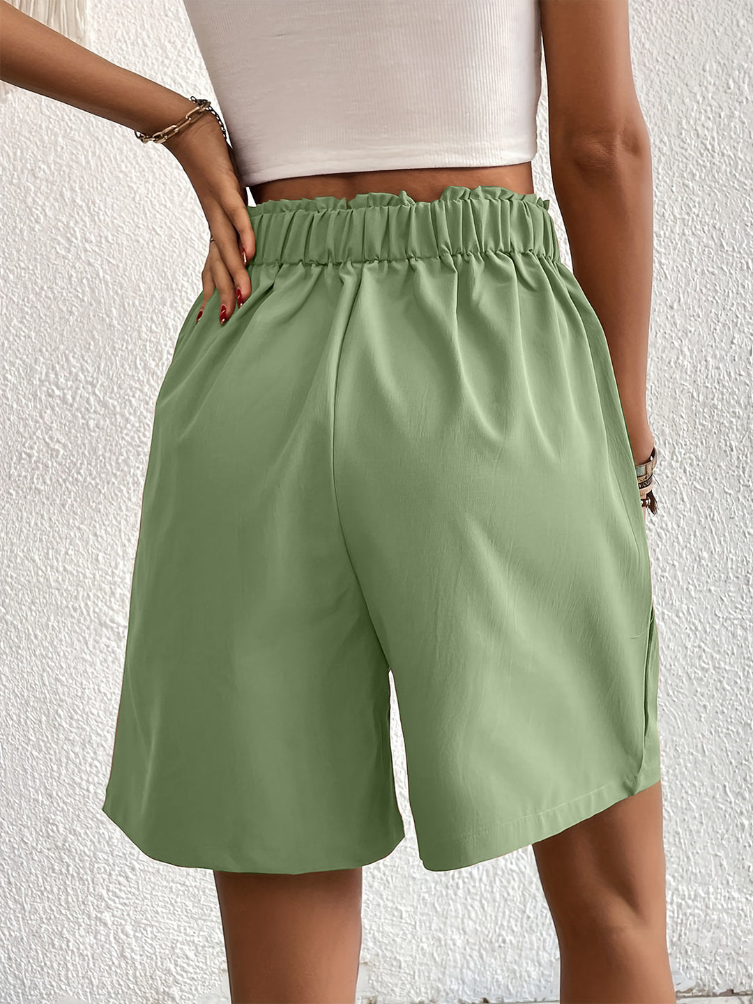 Elegant Ruched Elastic Waist Shorts with Pockets