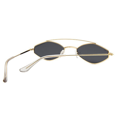 Vintage 90s Retro Oval Sunglasses for Women - Stylish Black Eyewear with UV400 Protection