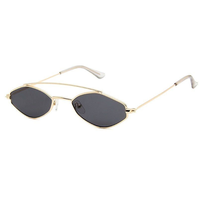 Vintage 90s Retro Oval Sunglasses for Women - Stylish Black Eyewear with UV400 Protection