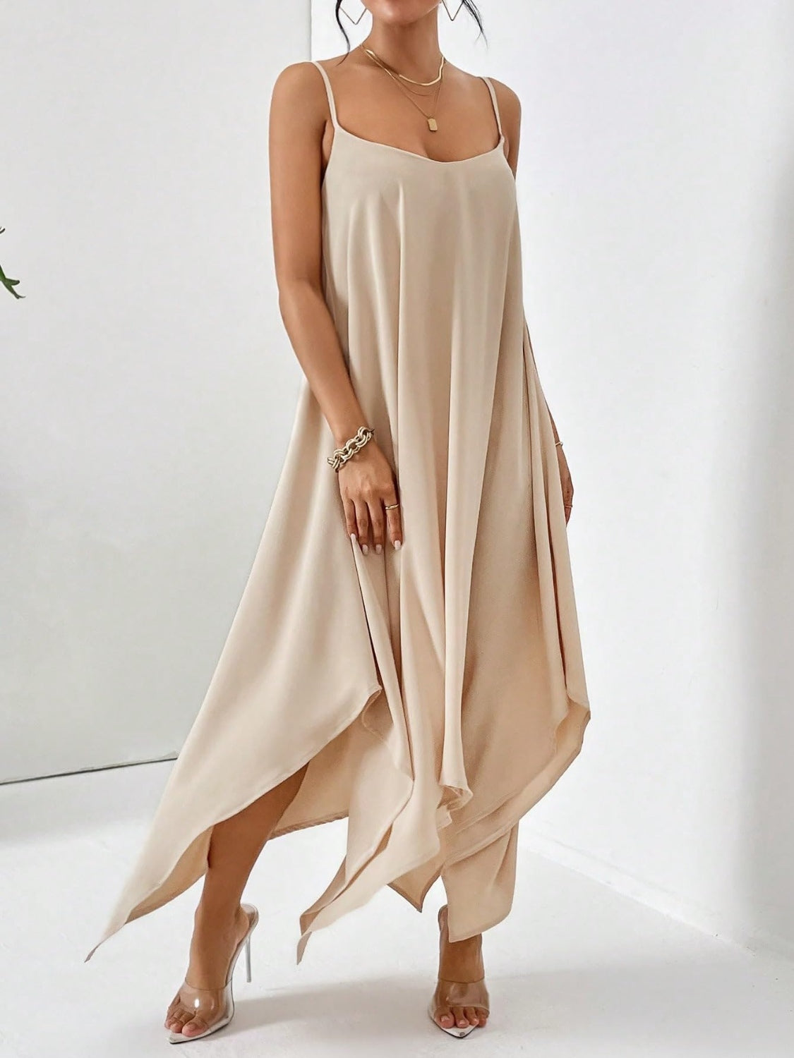 Sophisticated Scoop Neck Midi Dress for Effortless Elegance