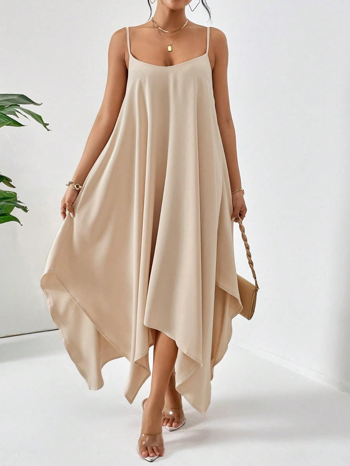 Sophisticated Scoop Neck Midi Dress for Effortless Elegance