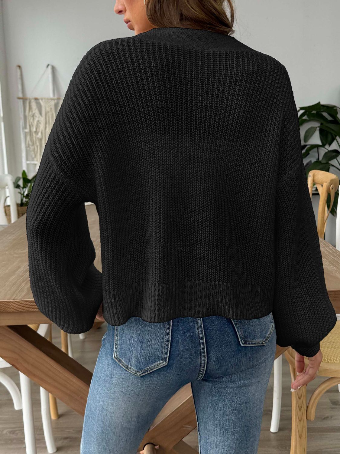 V-Neck Long Sleeve Button-Up Cardigan for Stylish Layering
