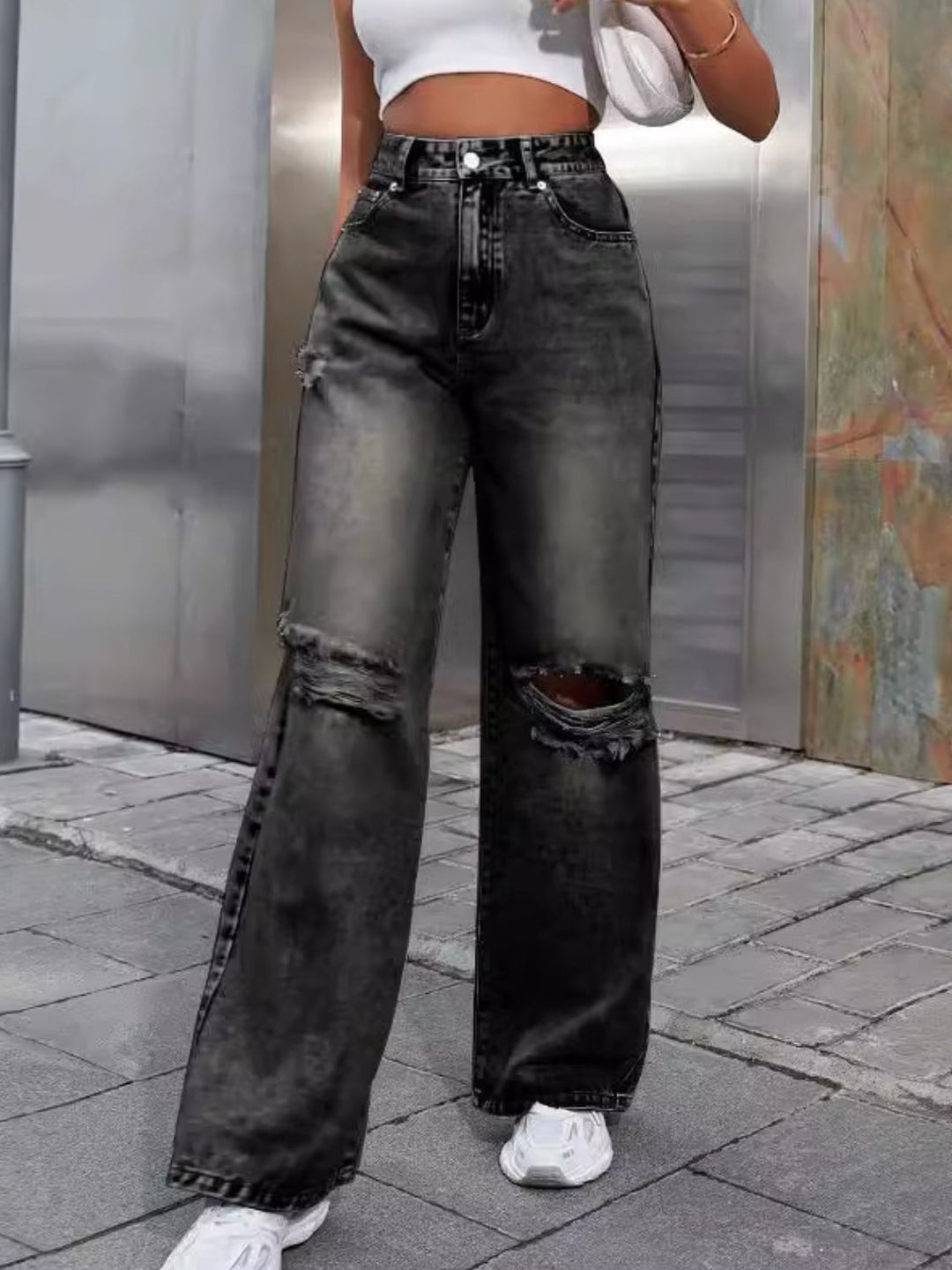 Edgy Distressed Wide Leg Denim Pants with Functional Pockets