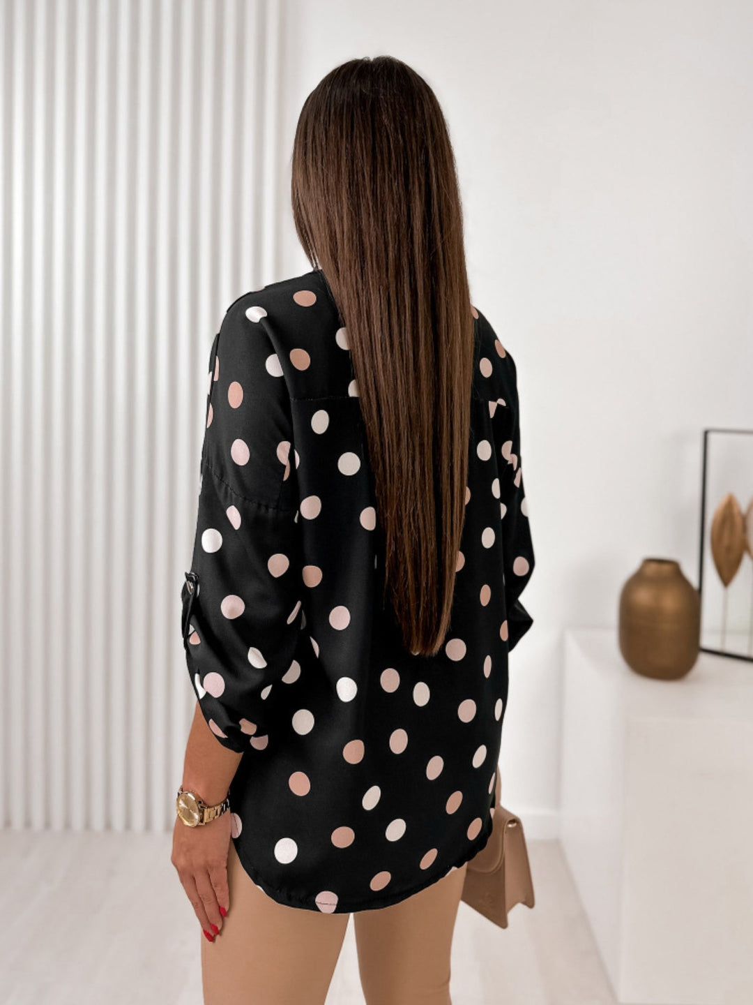 Collared Neck Printed Roll-Tab Sleeve Blouse