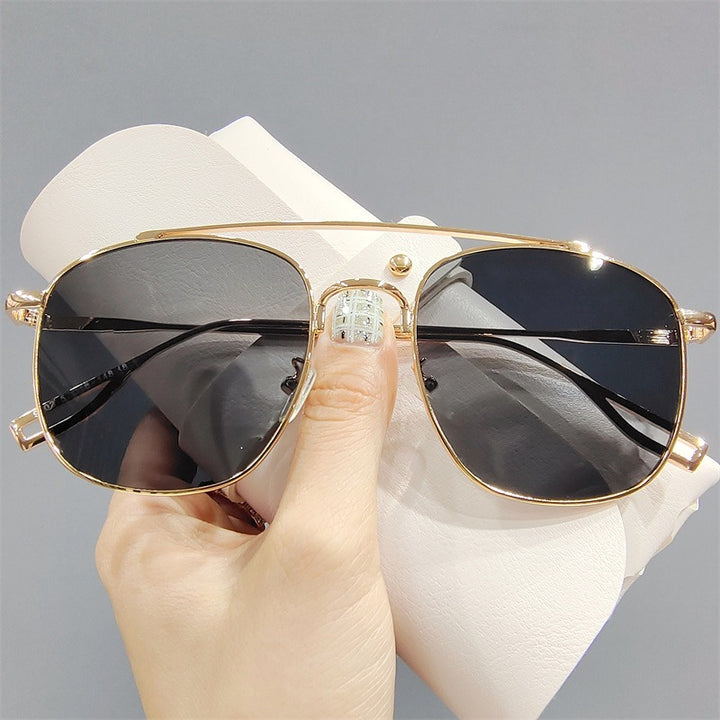 Irregular retro sunglasses, casual and personalized UV resistant sunglasses