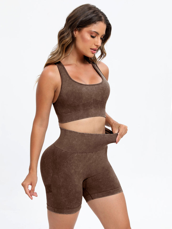 Scoop Neck Fitness Ensemble with Supportive Top and Stylish Shorts