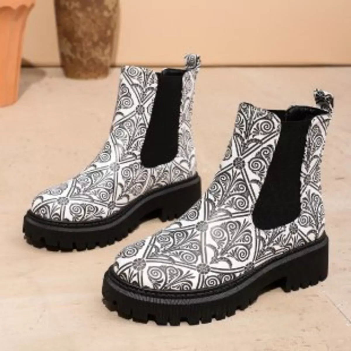 Round Toe Chunky Heel Ankle Boots